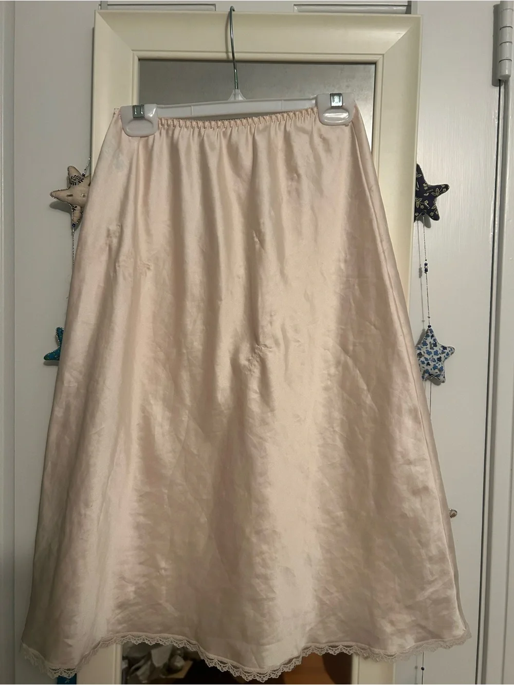 Maidenform Cream Satin feel  A-Line slip Small
